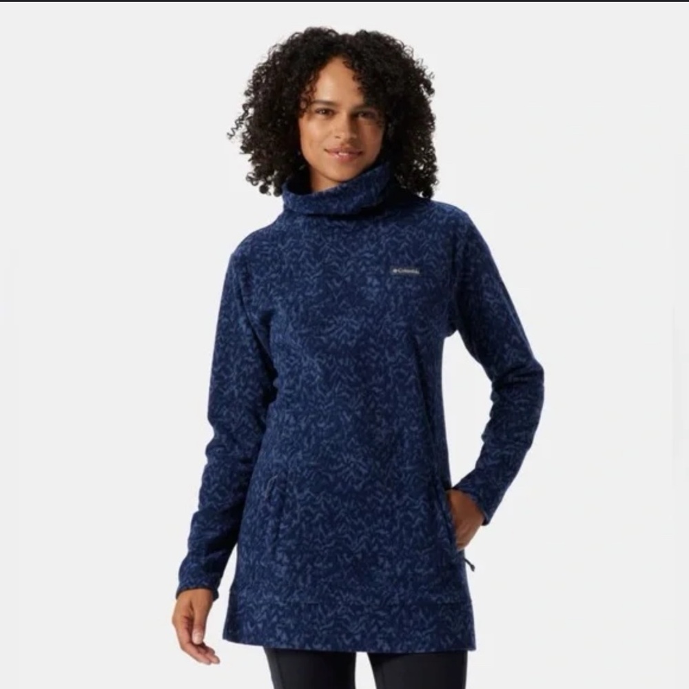 Columbia Navy Blue Fleece Tunic with Subtle Pattern